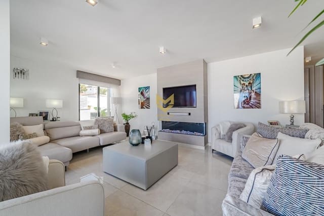 4 camera da letto Villa in vendita in San Eugenio Bajo, Adeje con piscina garage - 2.450.000 € (Rif: 9632757)