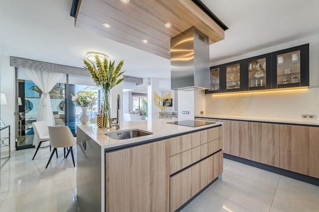 4 camera da letto Villa in vendita in San Eugenio Bajo, Adeje con piscina garage - 2.450.000 € (Rif: 9632757)