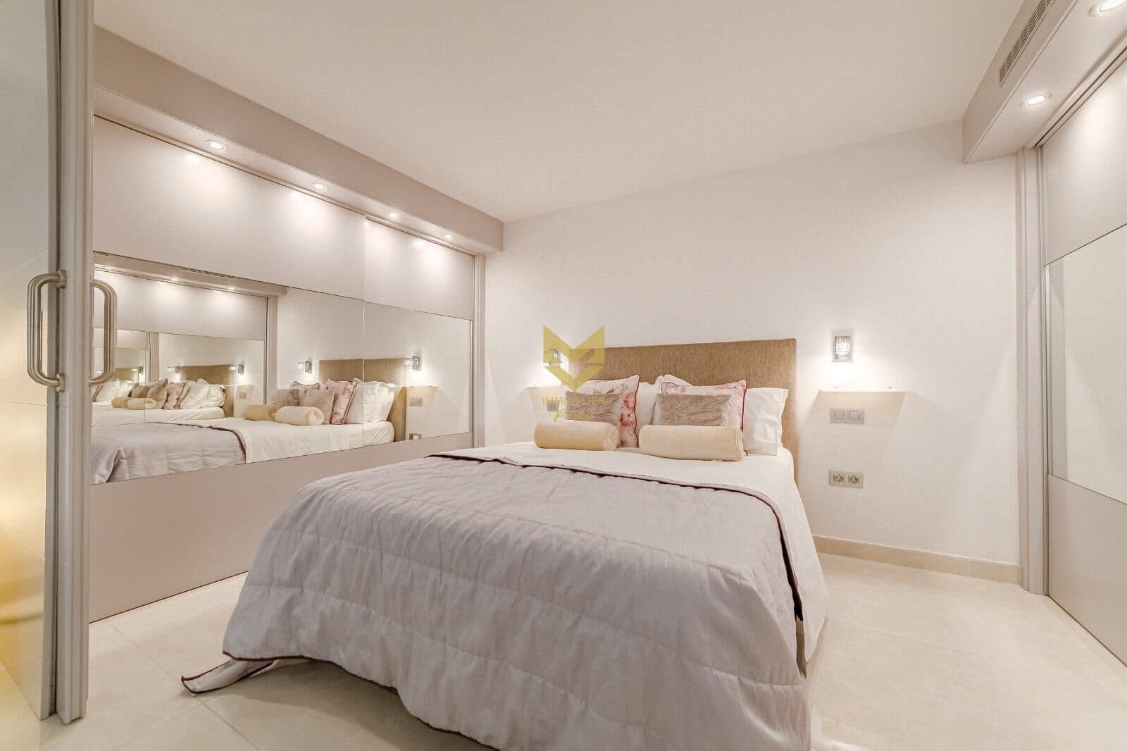 4 camera da letto Villa in vendita in Costa Adeje con piscina garage - 2.450.000 € (Rif: 9632757)