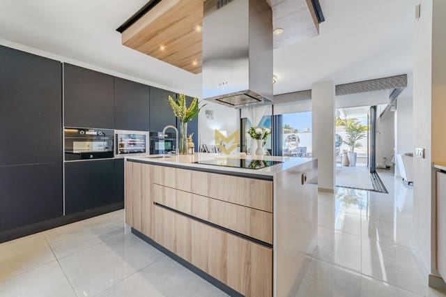 4 camera da letto Villa in vendita in San Eugenio Bajo, Adeje con piscina garage - 2.450.000 € (Rif: 9632757)