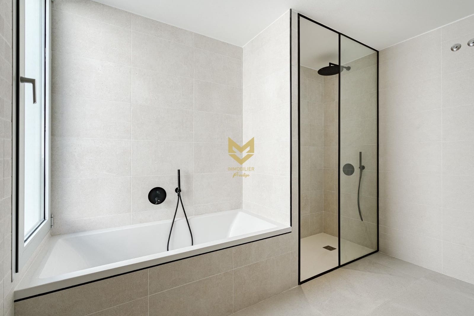 3 slaapkamer Villa te koop in Callao Salvaje met zwembad - € 1.590.000 (Ref: 9645183)