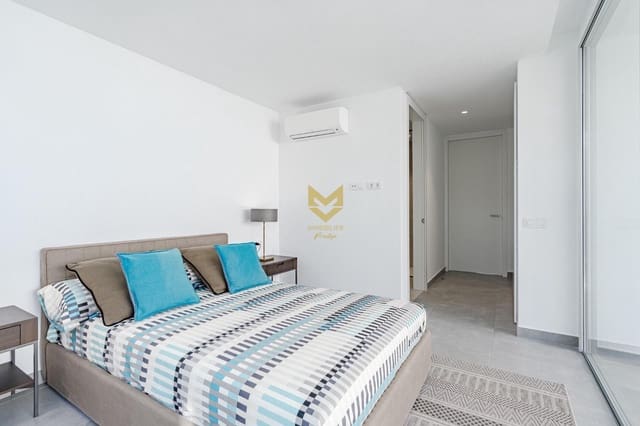 3 slaapkamer Villa te koop in Callao Salvaje, Adeje met zwembad - € 1.590.000 (Ref: 9645183)