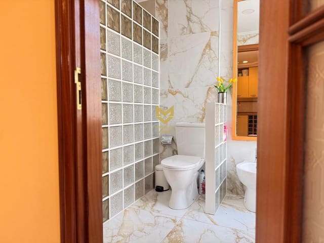 6 Zimmer Villa zu verkaufen in Roque del Conde, Adeje - 1.870.000 € (Ref: 9645184)