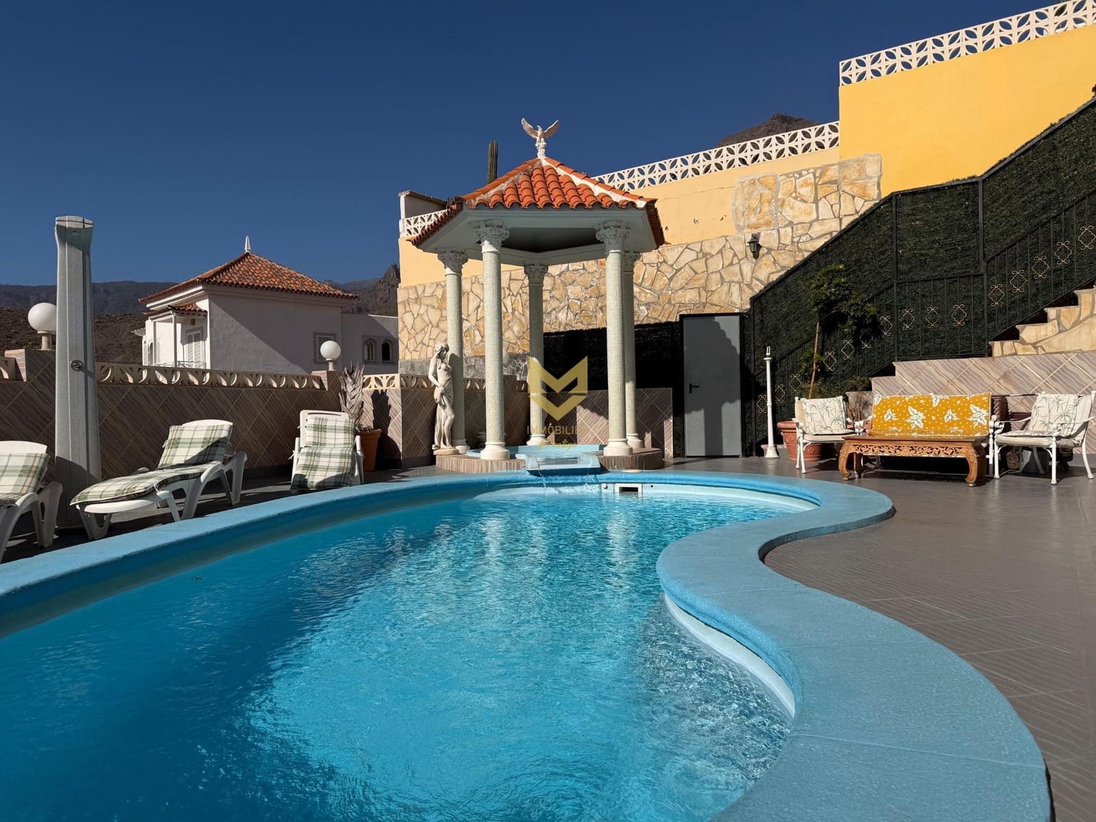 6 Zimmer Villa zu verkaufen in Roque del Conde mit Pool Garage - 1.870.000 € (Ref: 9645184)