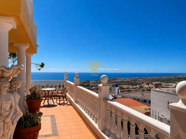 6 sovrum Villa till salu i Roque del Conde, Adeje med pool garage - 1 870 000 € (Ref: 9645184)