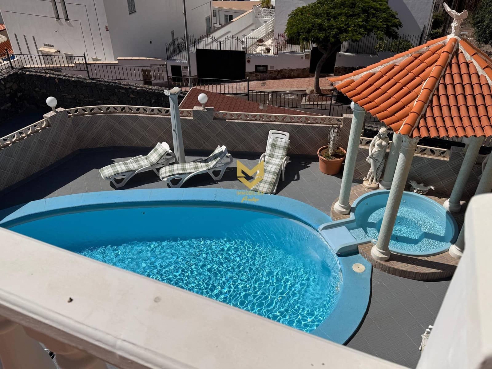6 sovrum Villa till salu i Roque del Conde med pool garage - 1 870 000 € (Ref: 9645184)