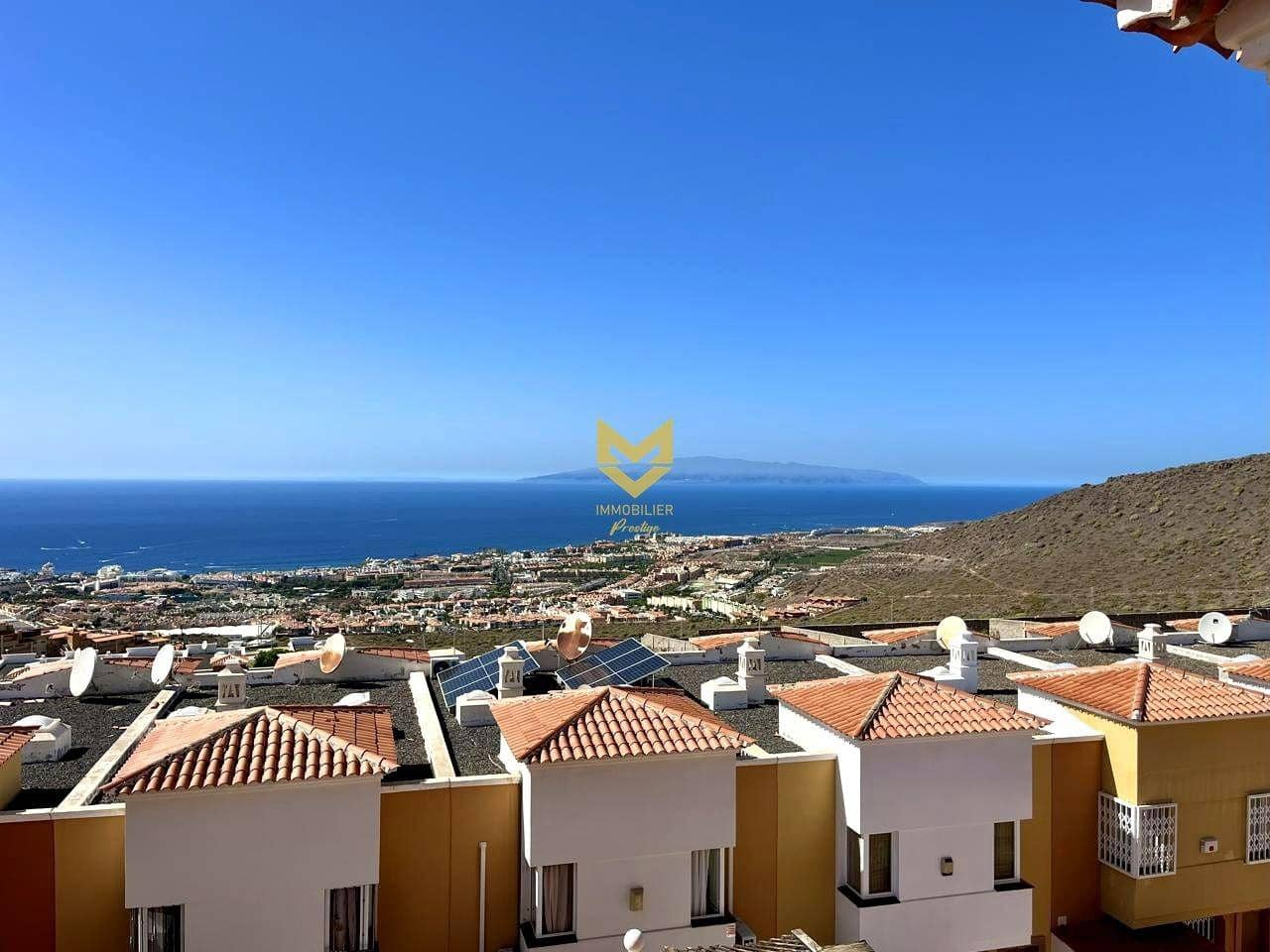 2 chambre Penthouse à vendre à Costa Adeje avec piscine garage - 464 000 € (Ref: 9645186)