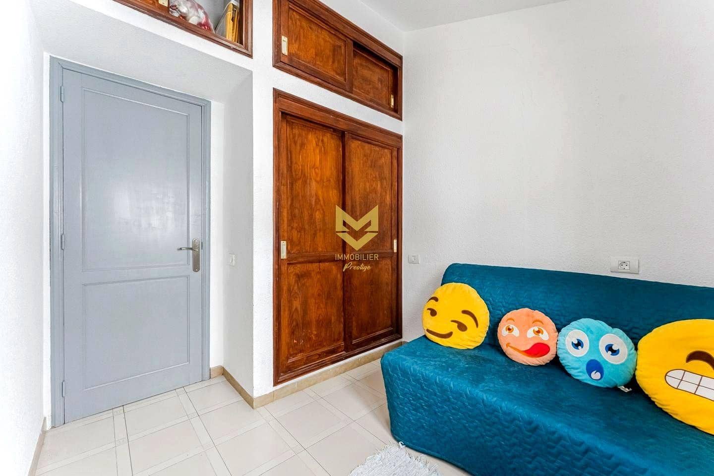 4 makuuhuone Rivitalo myytävänä paikassa Playa San Juan mukana uima-altaan 
autotalli - 416 000 € (Ref: 9645187)