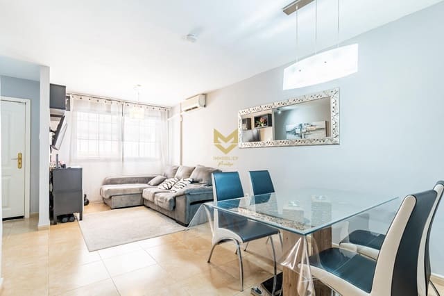 3 makuuhuone Rivitalo myytävänä paikassa Llano del Camello, San Miguel de Abona - 349 000 € (Ref: 9645189)