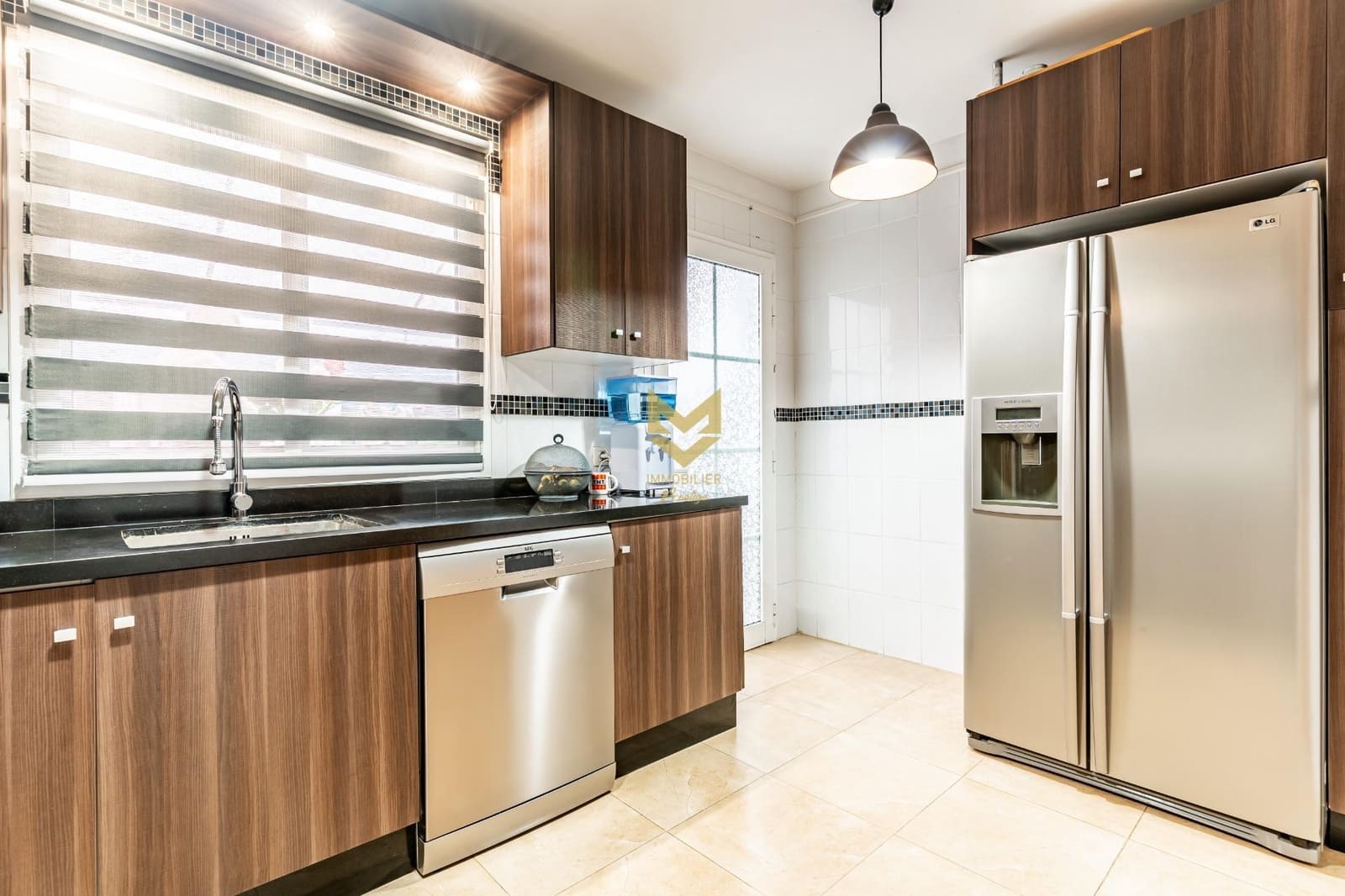 3 makuuhuone Rivitalo myytävänä paikassa Llano del Camello mukana uima-altaan 
autotalli - 349 000 € (Ref: 9645189)