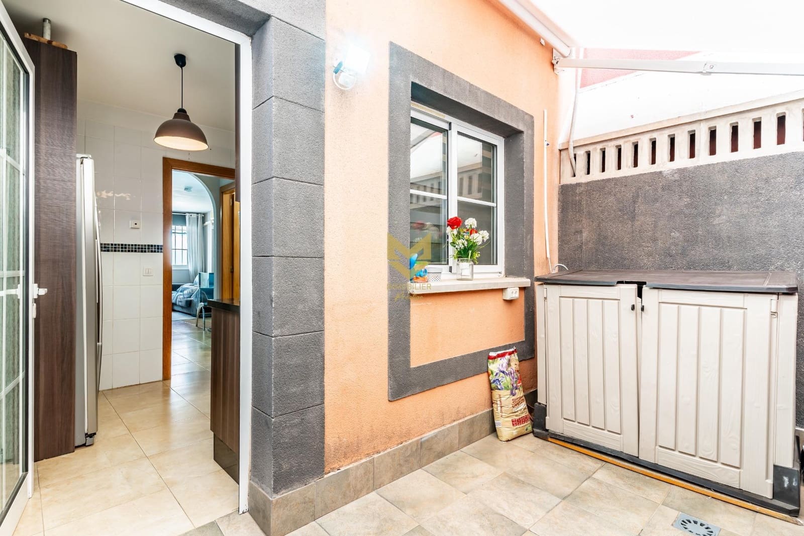 3 makuuhuone Rivitalo myytävänä paikassa Llano del Camello mukana uima-altaan 
autotalli - 349 000 € (Ref: 9645189)