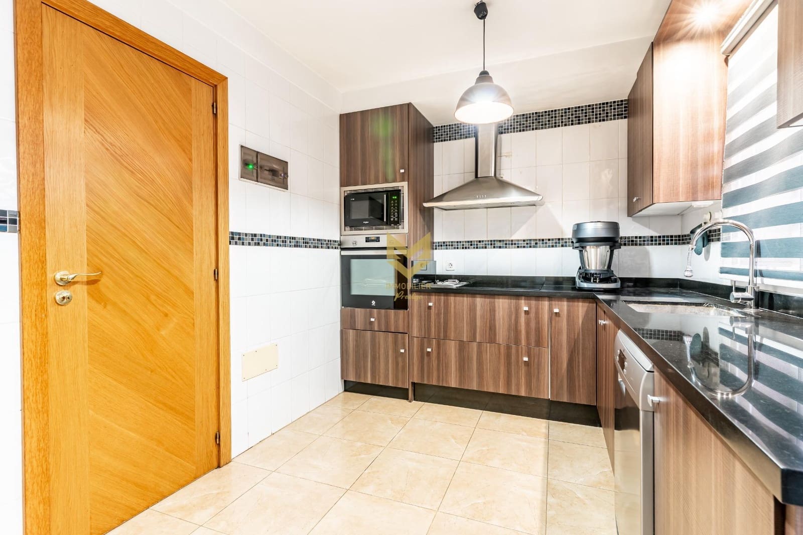 3 makuuhuone Rivitalo myytävänä paikassa Llano del Camello mukana uima-altaan 
autotalli - 349 000 € (Ref: 9645189)