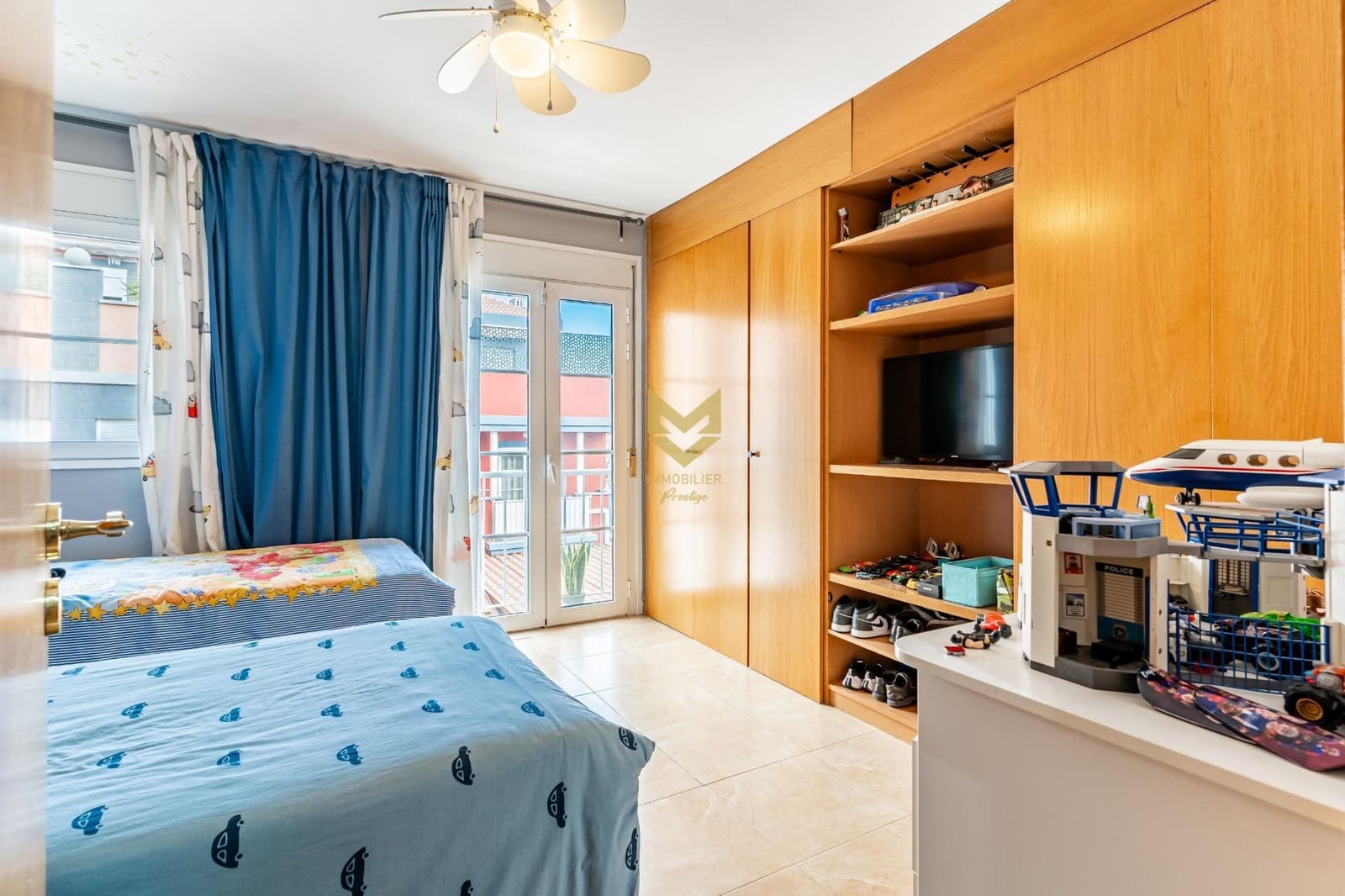 3 makuuhuone Rivitalo myytävänä paikassa Llano del Camello mukana uima-altaan 
autotalli - 349 000 € (Ref: 9645189)