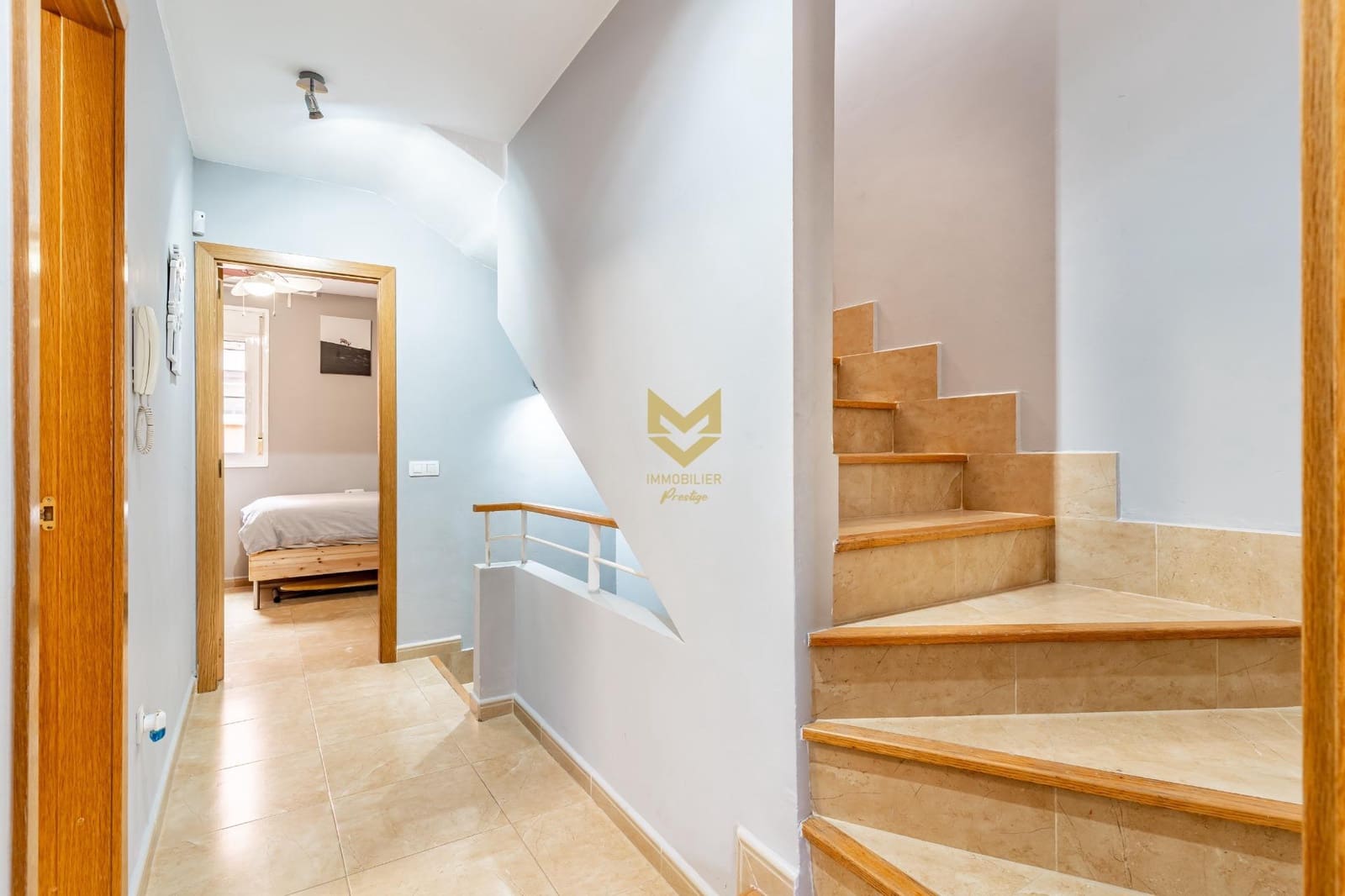 3 makuuhuone Rivitalo myytävänä paikassa Llano del Camello mukana uima-altaan 
autotalli - 349 000 € (Ref: 9645189)