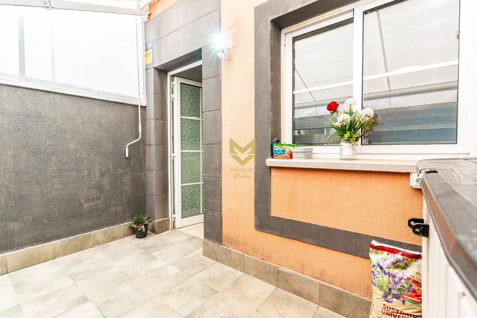 3 makuuhuone Rivitalo myytävänä paikassa Llano del Camello mukana uima-altaan 
autotalli - 349 000 € (Ref: 9645189)