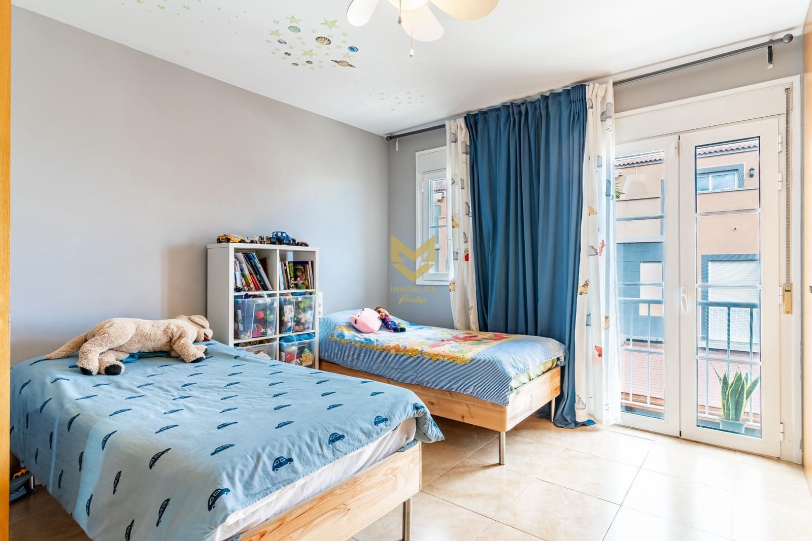 3 makuuhuone Rivitalo myytävänä paikassa Llano del Camello mukana uima-altaan 
autotalli - 349 000 € (Ref: 9645189)