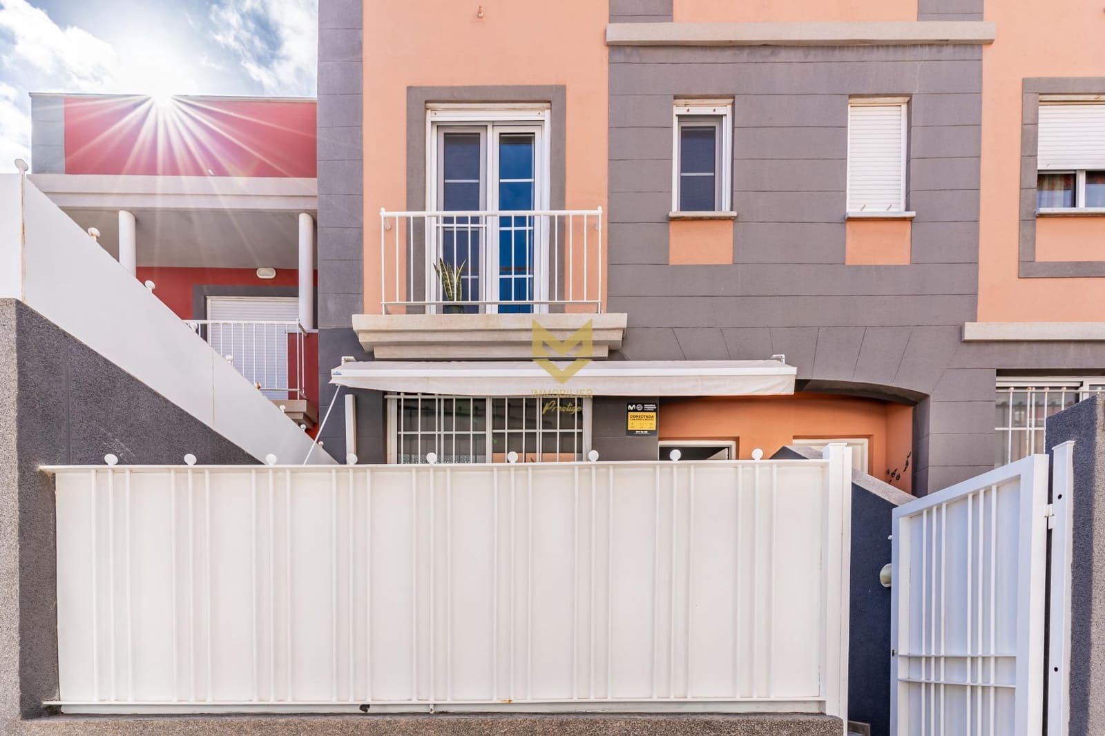 3 makuuhuone Rivitalo myytävänä paikassa Llano del Camello mukana uima-altaan 
autotalli - 349 000 € (Ref: 9645189)