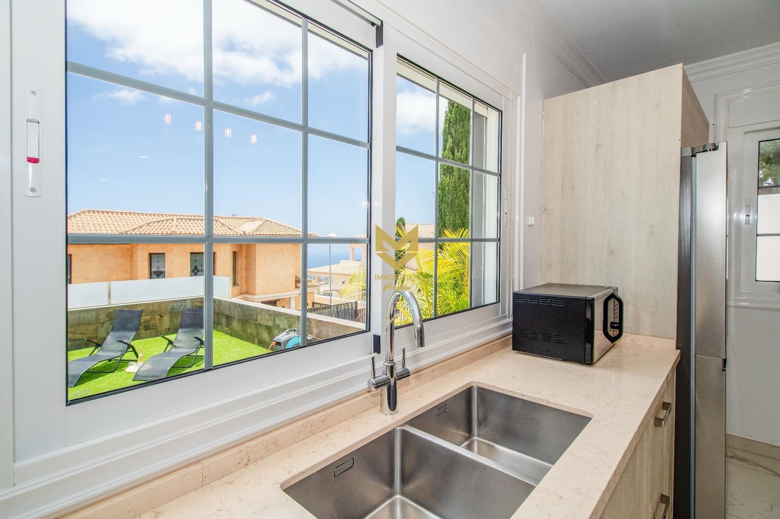 4 camera da letto Villa in vendita in Costa Adeje con piscina garage - 1.590.000 € (Rif: 9645190)