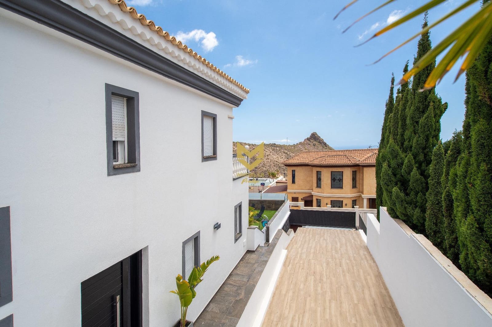 4 camera da letto Villa in vendita in Costa Adeje con piscina garage - 1.590.000 € (Rif: 9645190)