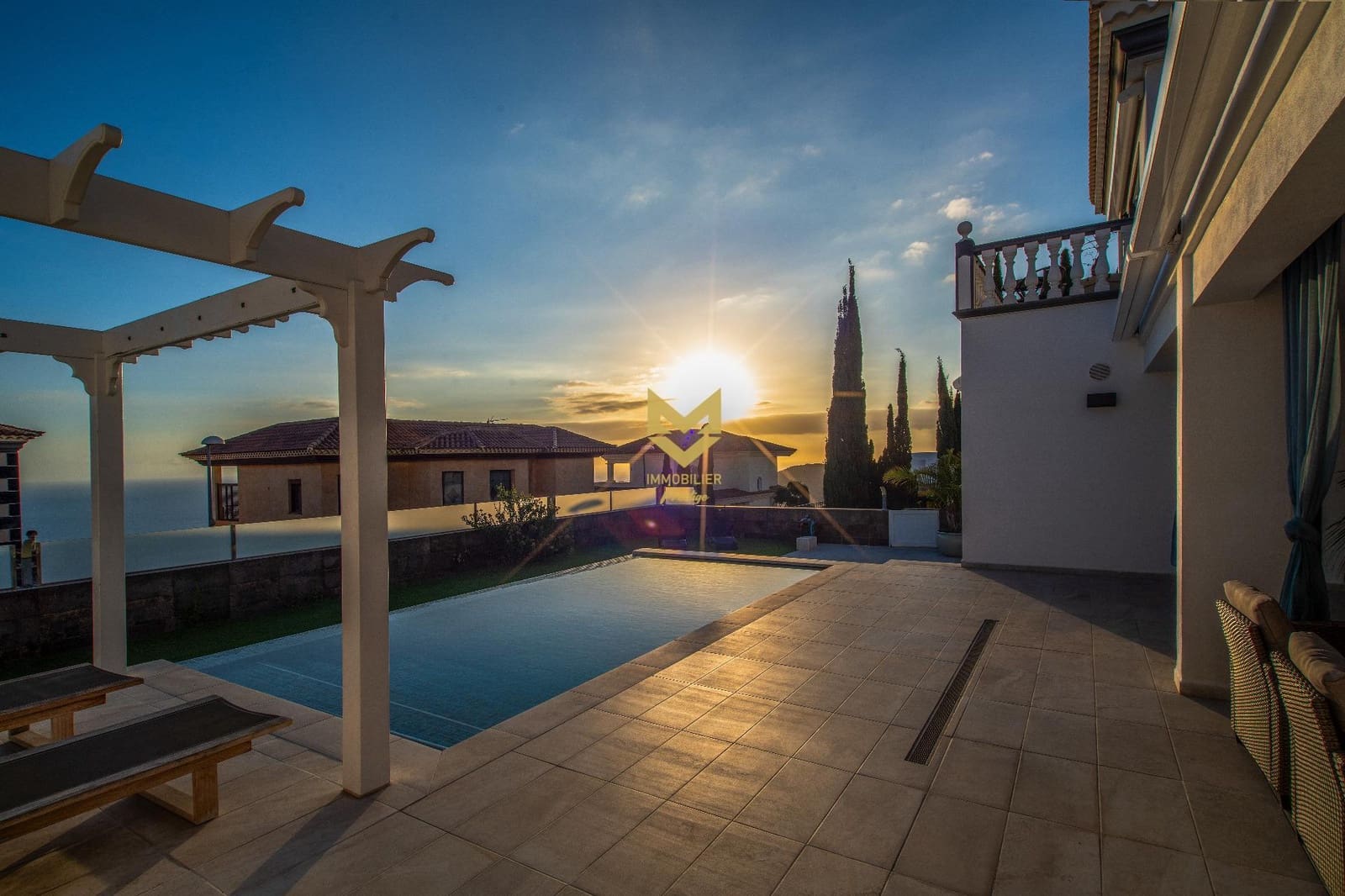 4 camera da letto Villa in vendita in Costa Adeje con piscina garage - 1.590.000 € (Rif: 9645190)