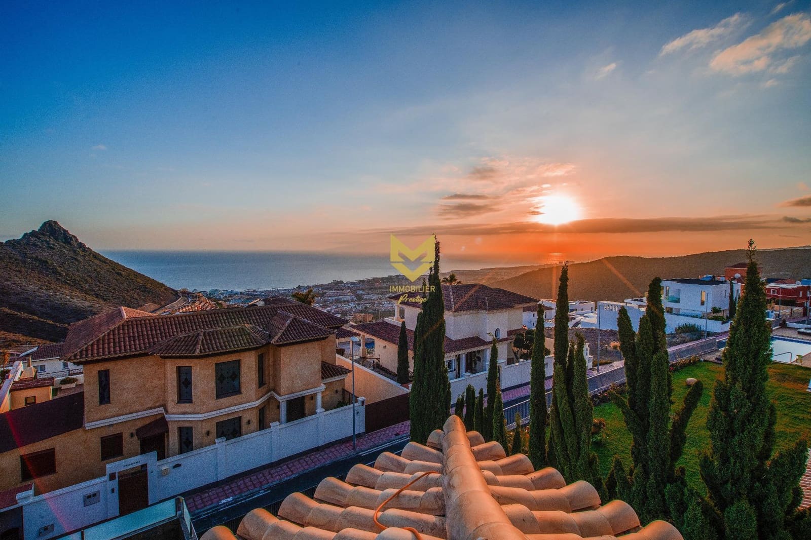 4 camera da letto Villa in vendita in Costa Adeje con piscina garage - 1.590.000 € (Rif: 9645190)