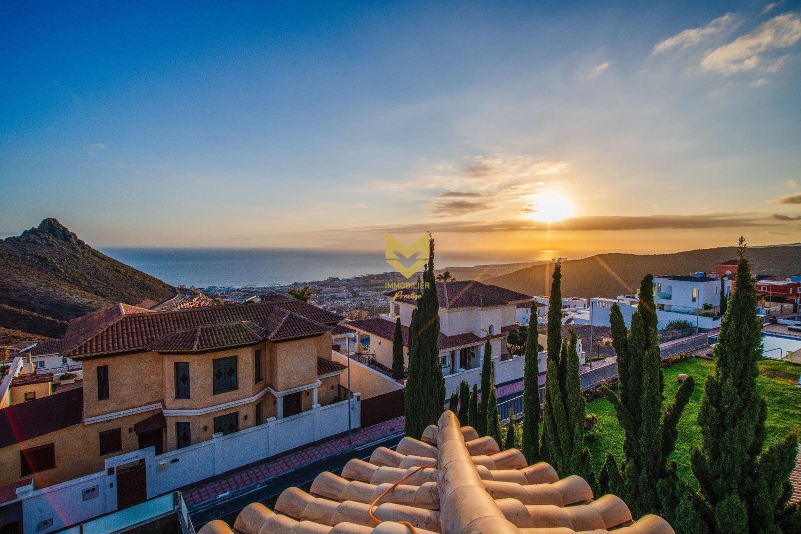 4 camera da letto Villa in vendita in Costa Adeje con piscina garage - 1.590.000 € (Rif: 9645190)