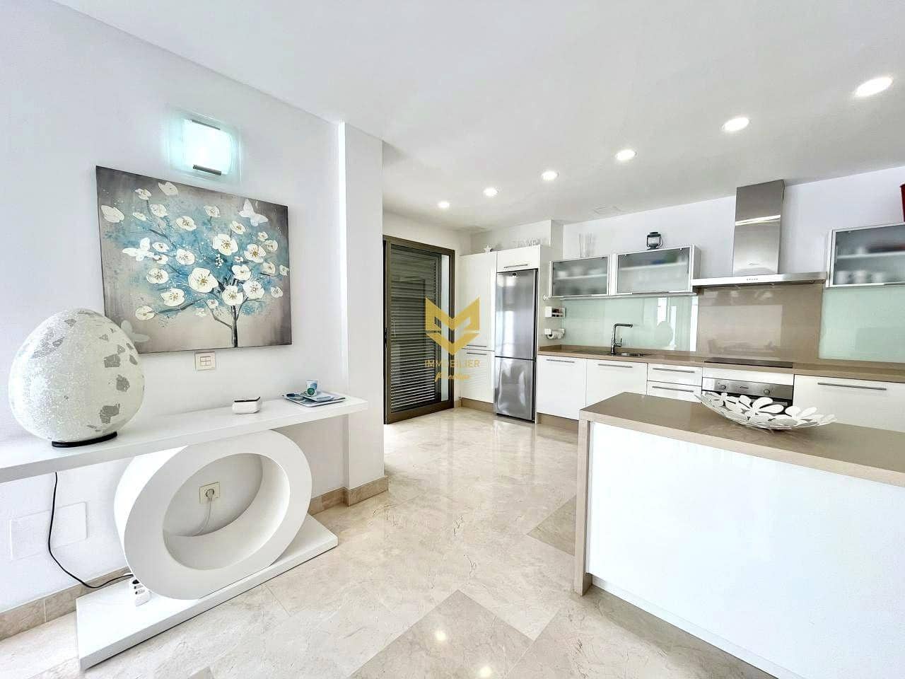 2 chambre Appartement à vendre à La Caleta Adeje - 980 000 € (Ref: 9645192)