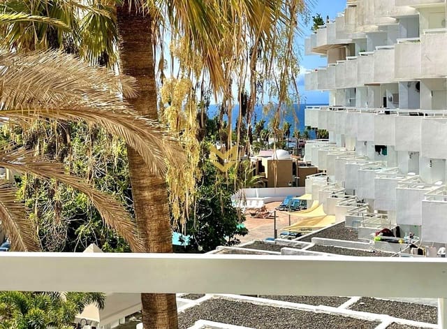 2 makuuhuone Huoneisto myytävänä paikassa Playa de las Américas, Adeje mukana 
autotalli - 420 000 € (Ref: 9645194)