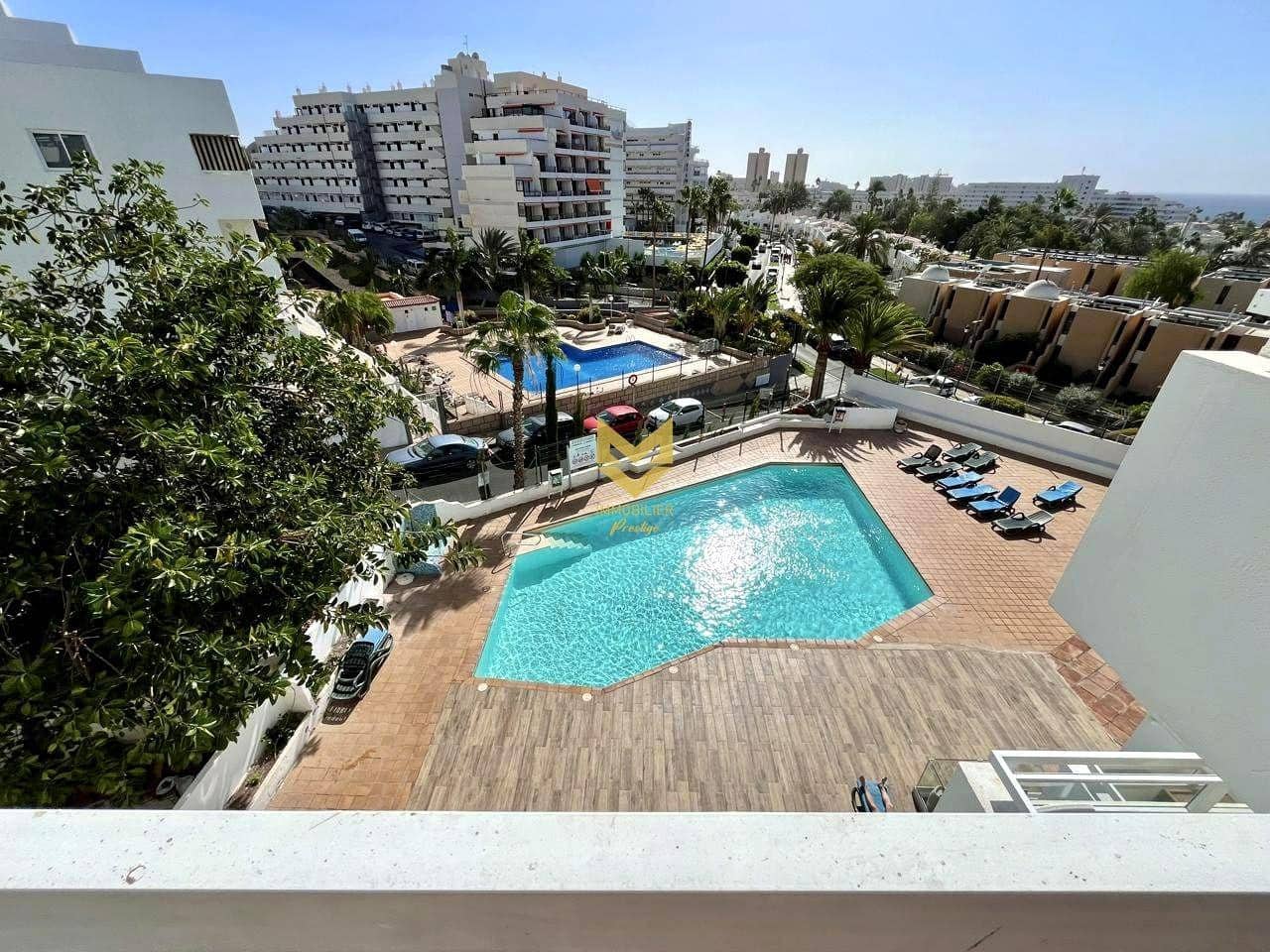 2 makuuhuone Huoneisto myytävänä paikassa Costa Adeje mukana 
autotalli - 420 000 € (Ref: 9645194)