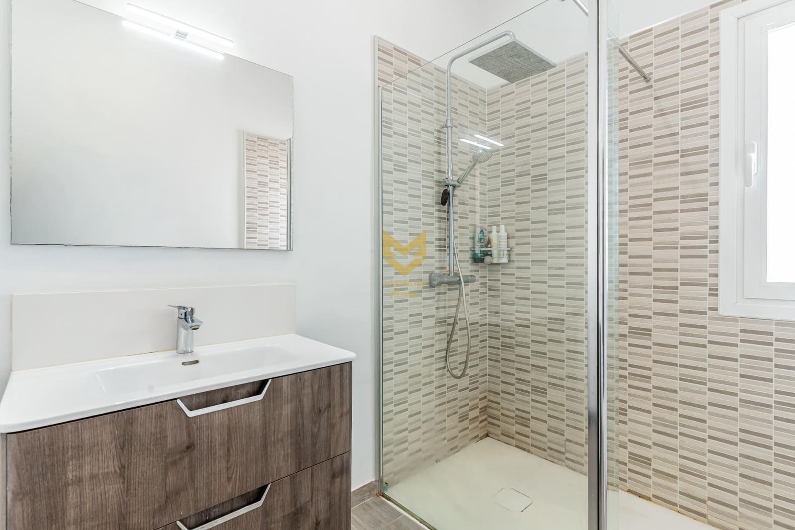 2 slaapkamer Villa te koop in Costa Adeje met garage - € 740.000 (Ref: 9645198)