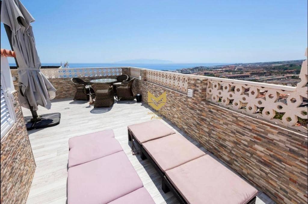 3 sovrum Radhus till salu i Torviscas med pool - 630 000 € (Ref: 9645199)