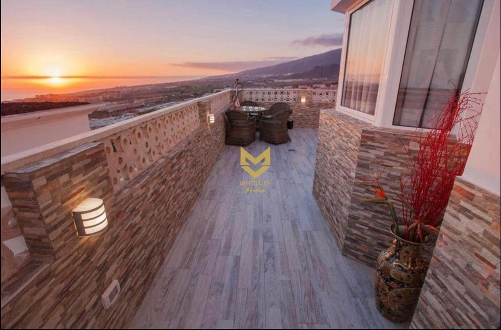 3 sovrum Radhus till salu i Torviscas med pool - 630 000 € (Ref: 9645199)