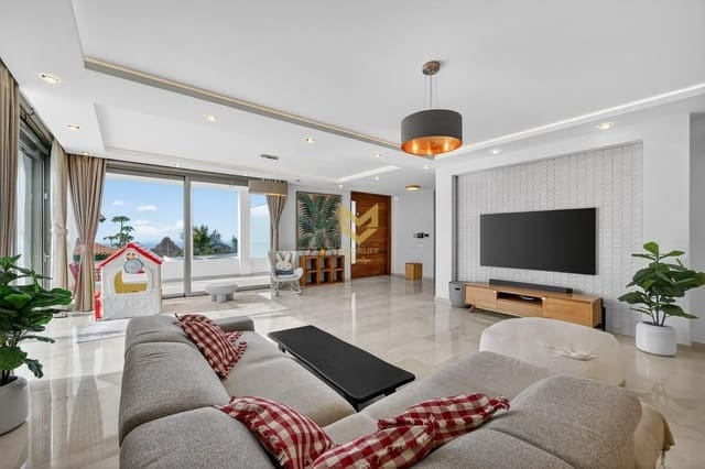 4 Zimmer Villa zu verkaufen in Roque del Conde, Adeje - 2.300.000 € (Ref: 9645203)