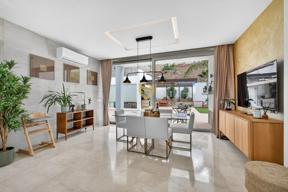 4 Zimmer Villa zu verkaufen in Roque del Conde mit Garage - 2.300.000 € (Ref: 9645203)