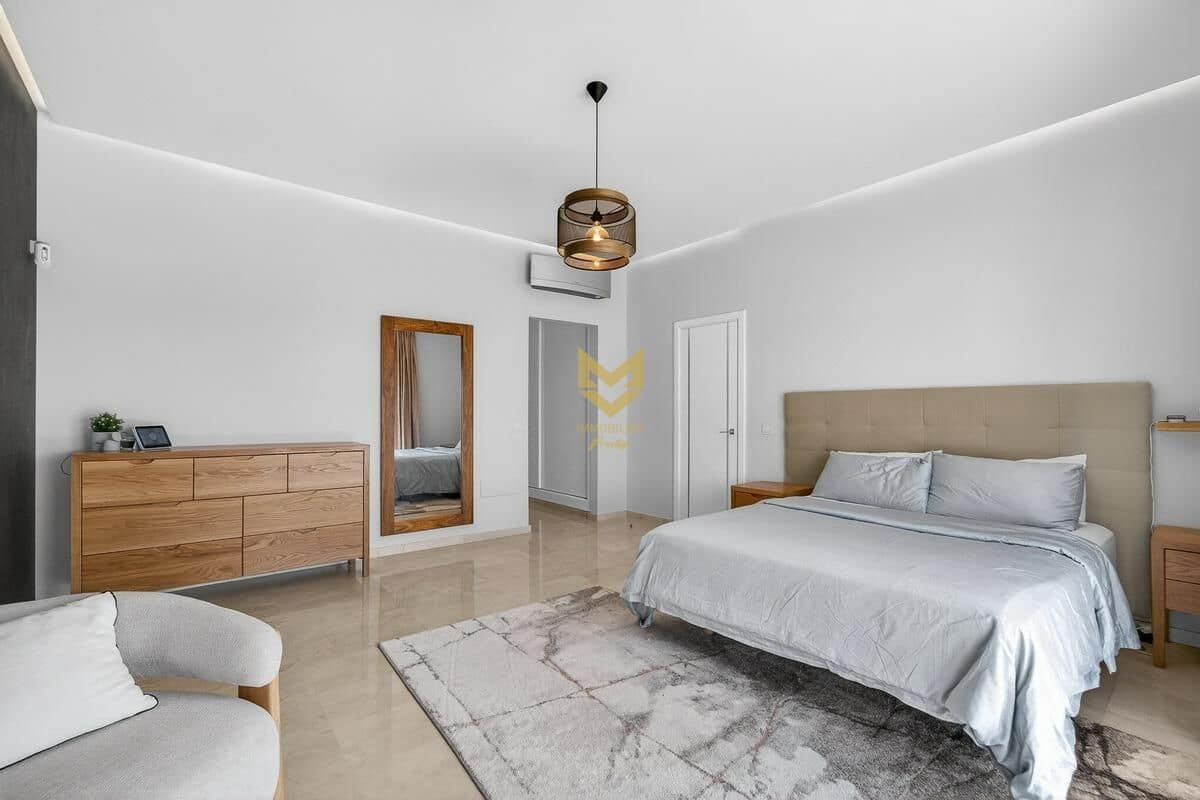 4 Zimmer Villa zu verkaufen in Roque del Conde mit Garage - 2.300.000 € (Ref: 9645203)