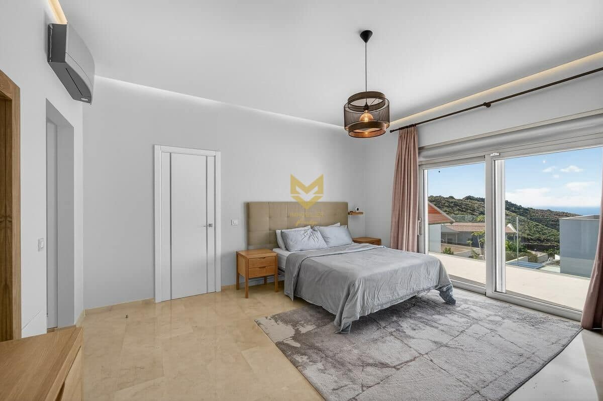 4 Zimmer Villa zu verkaufen in Roque del Conde mit Garage - 2.300.000 € (Ref: 9645203)