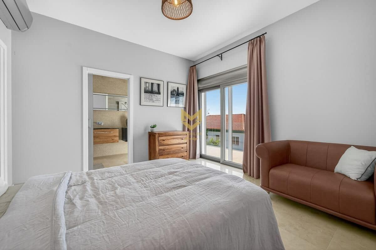 4 Zimmer Villa zu verkaufen in Roque del Conde mit Garage - 2.300.000 € (Ref: 9645203)