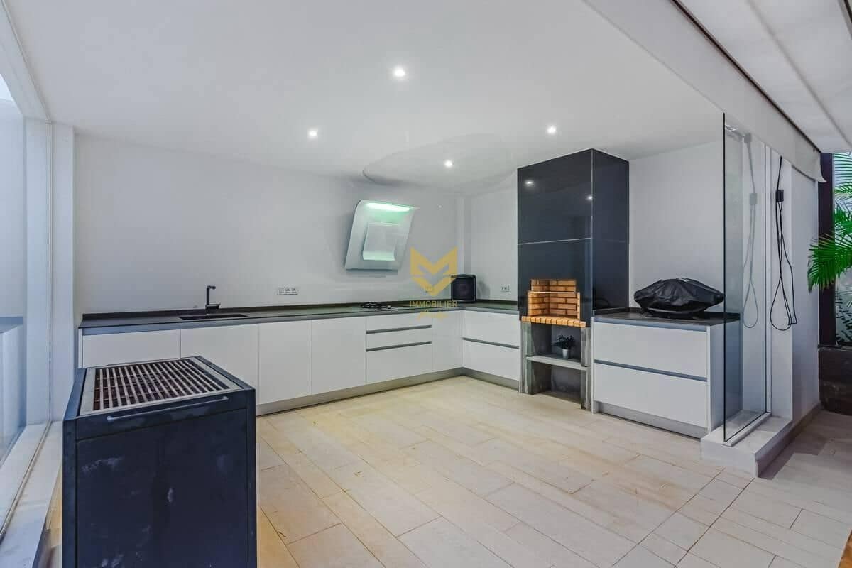 4 Zimmer Villa zu verkaufen in Roque del Conde mit Garage - 2.300.000 € (Ref: 9645203)