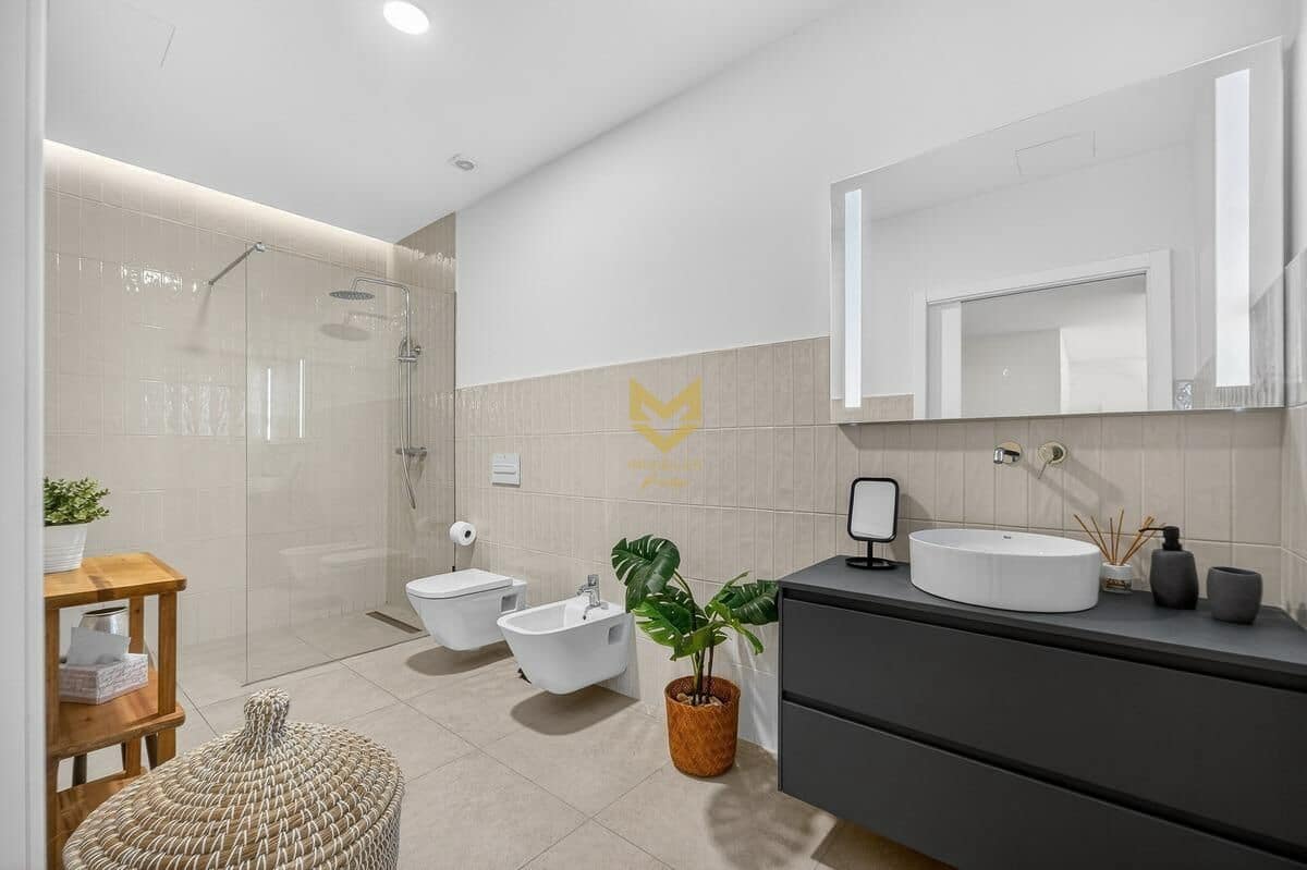 4 Zimmer Villa zu verkaufen in Roque del Conde mit Garage - 2.300.000 € (Ref: 9645203)