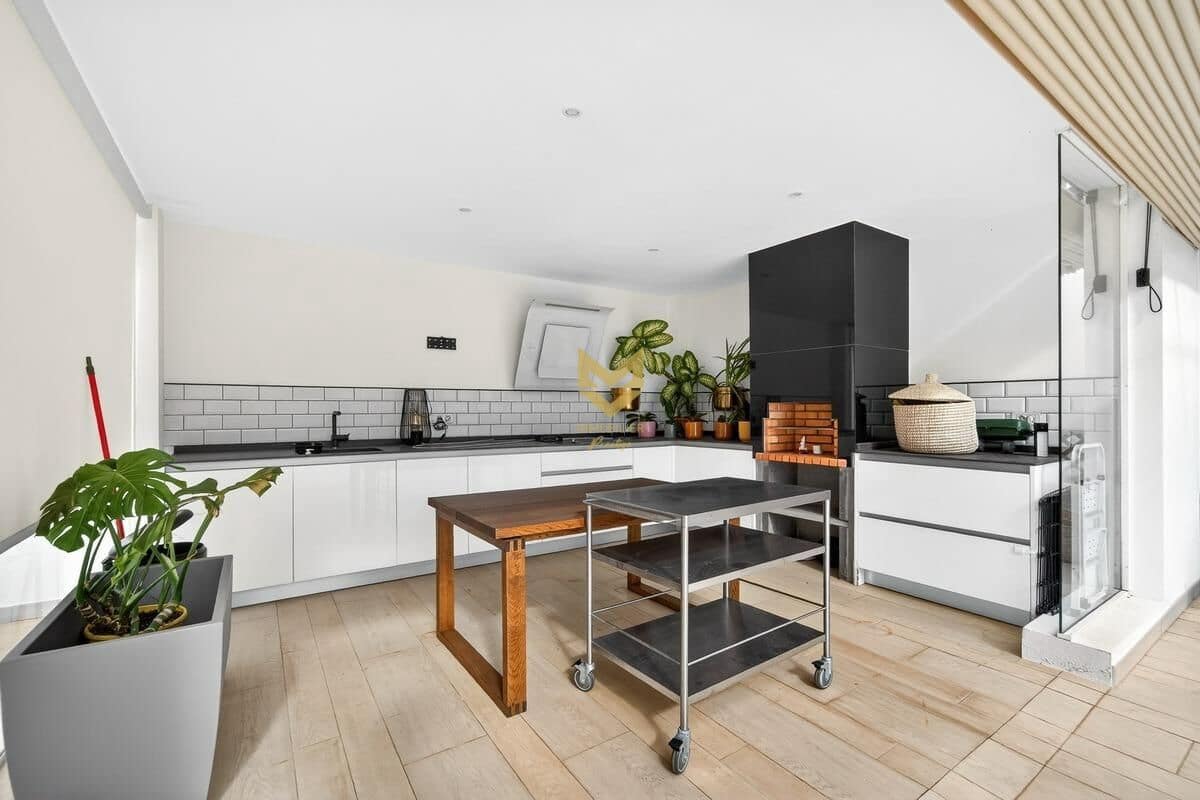 4 Zimmer Villa zu verkaufen in Roque del Conde mit Garage - 2.300.000 € (Ref: 9645203)