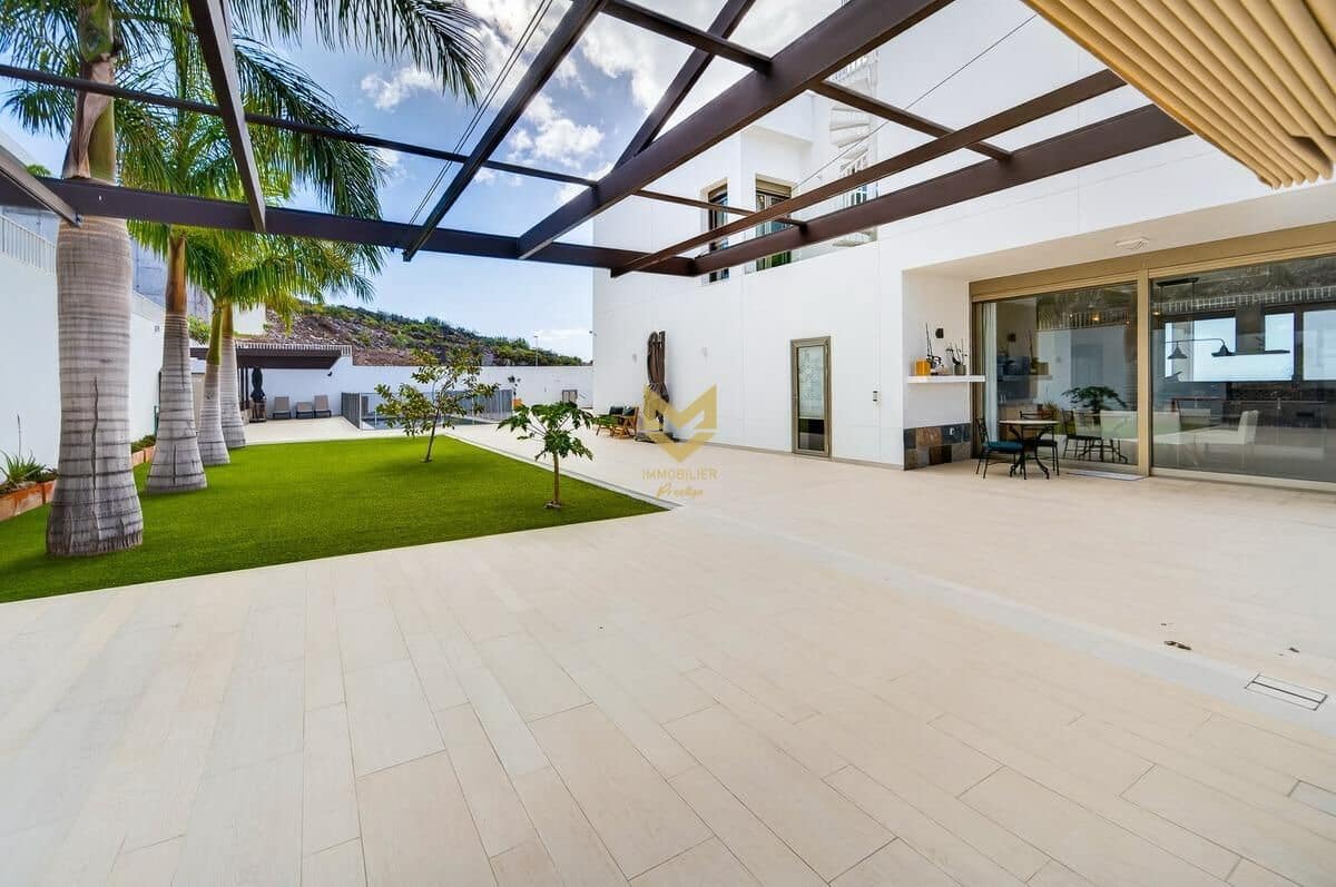 4 Zimmer Villa zu verkaufen in Roque del Conde mit Garage - 2.300.000 € (Ref: 9645203)