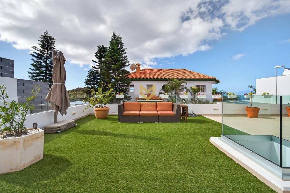 4 Zimmer Villa zu verkaufen in Roque del Conde mit Garage - 2.300.000 € (Ref: 9645203)