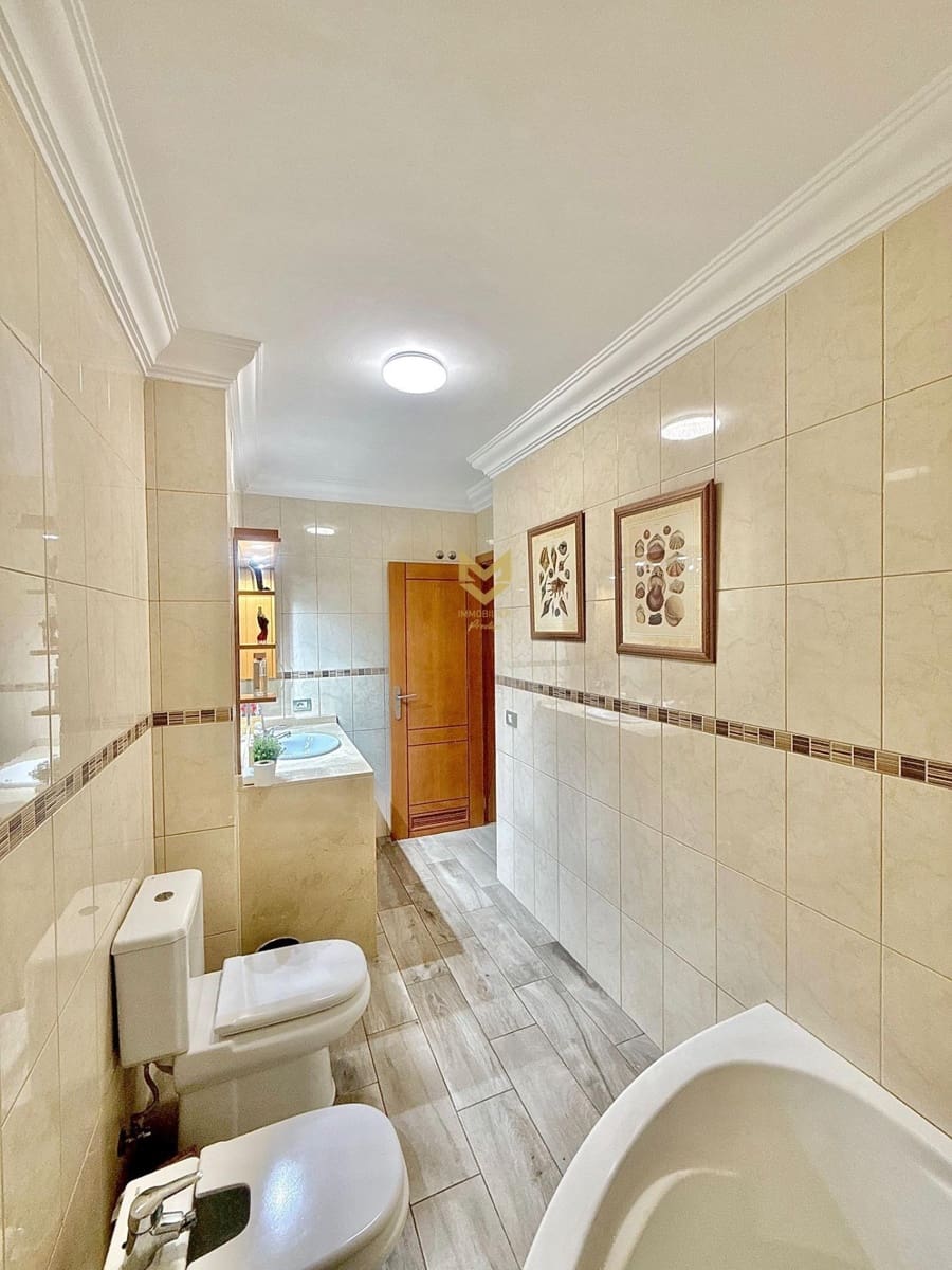 4 chambre Appartement à vendre à Playa San Juan - 445 000 € (Ref: 9645205)