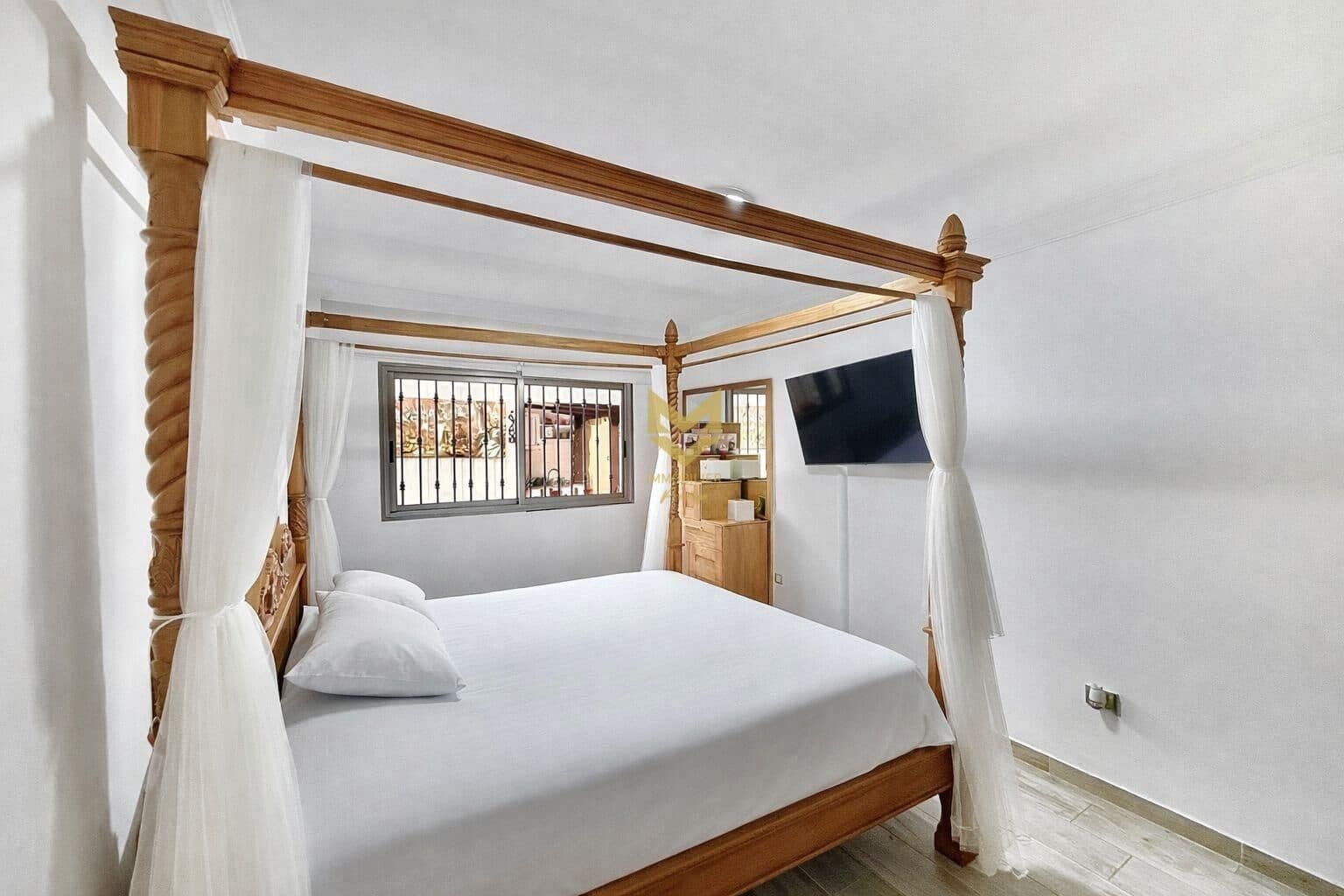 4 chambre Appartement à vendre à Playa San Juan - 445 000 € (Ref: 9645205)