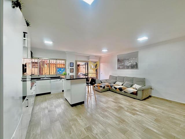 4 chambre Appartement à vendre à Playa San Juan, Guía de Isora - 445 000 € (Ref: 9645205)