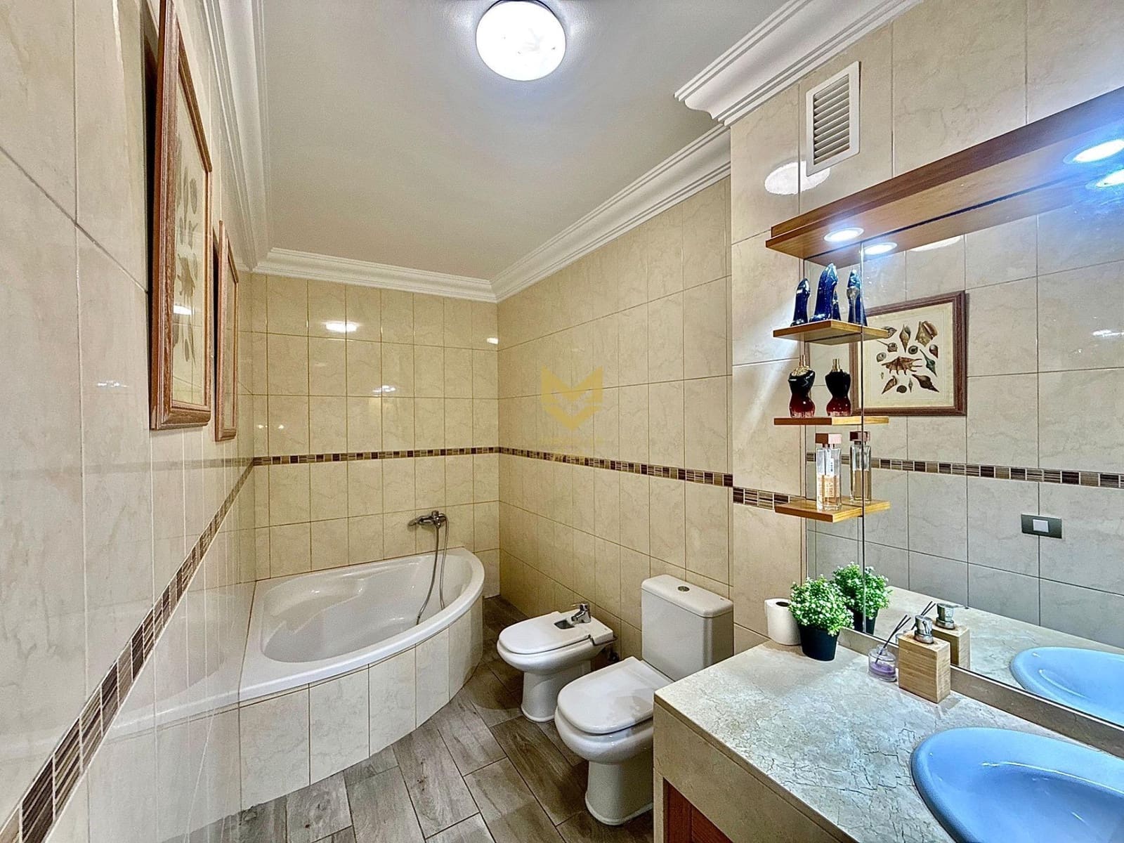 4 chambre Appartement à vendre à Playa San Juan - 445 000 € (Ref: 9645205)