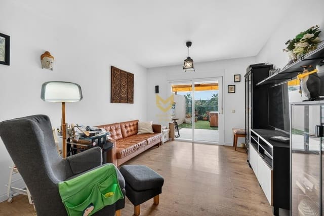 2 makuuhuone Huoneisto myytävänä paikassa Casco Urbano, Adeje mukana 
autotalli - 365 000 € (Ref: 9645206)