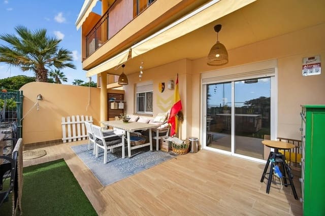 2 makuuhuone Huoneisto myytävänä paikassa Casco Urbano, Adeje mukana 
autotalli - 365 000 € (Ref: 9645206)