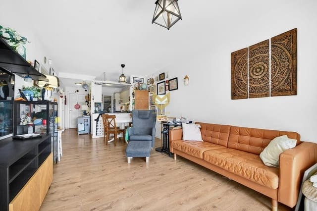 2 makuuhuone Huoneisto myytävänä paikassa Casco Urbano, Adeje mukana 
autotalli - 365 000 € (Ref: 9645206)