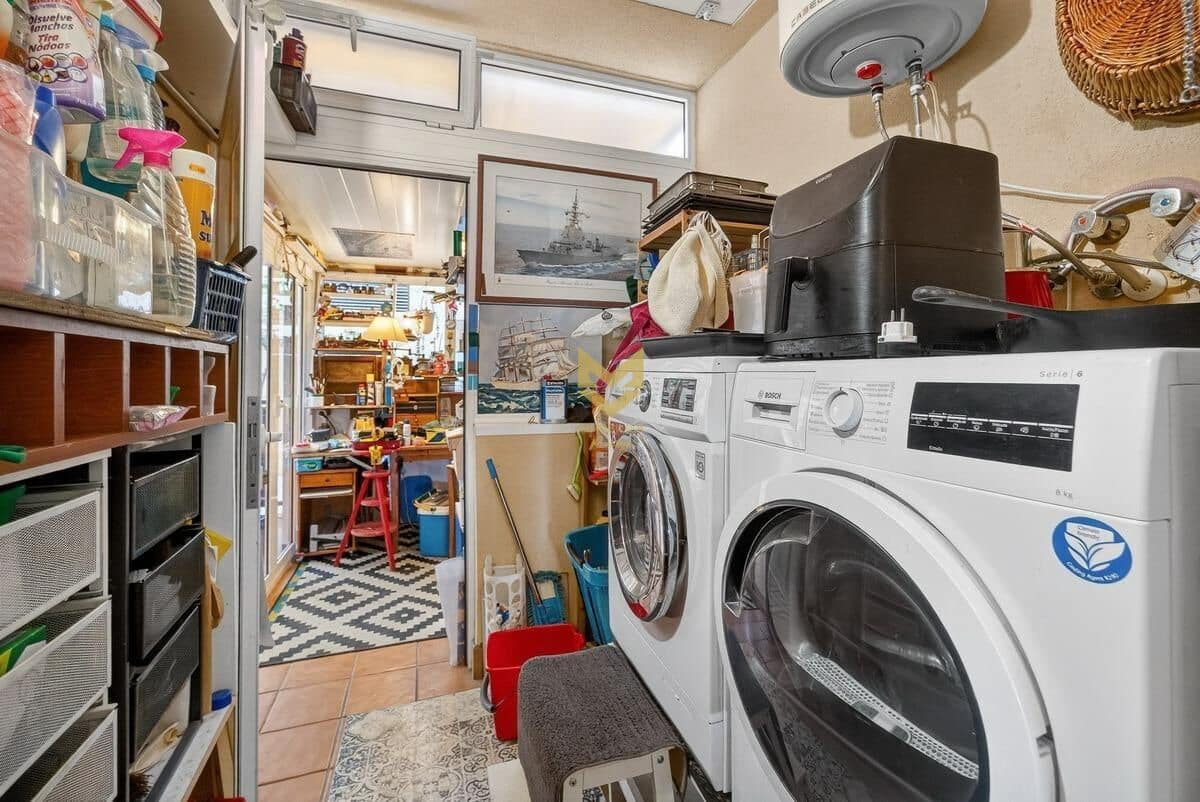 2 makuuhuone Huoneisto myytävänä paikassa Adeje mukana 
autotalli - 365 000 € (Ref: 9645206)